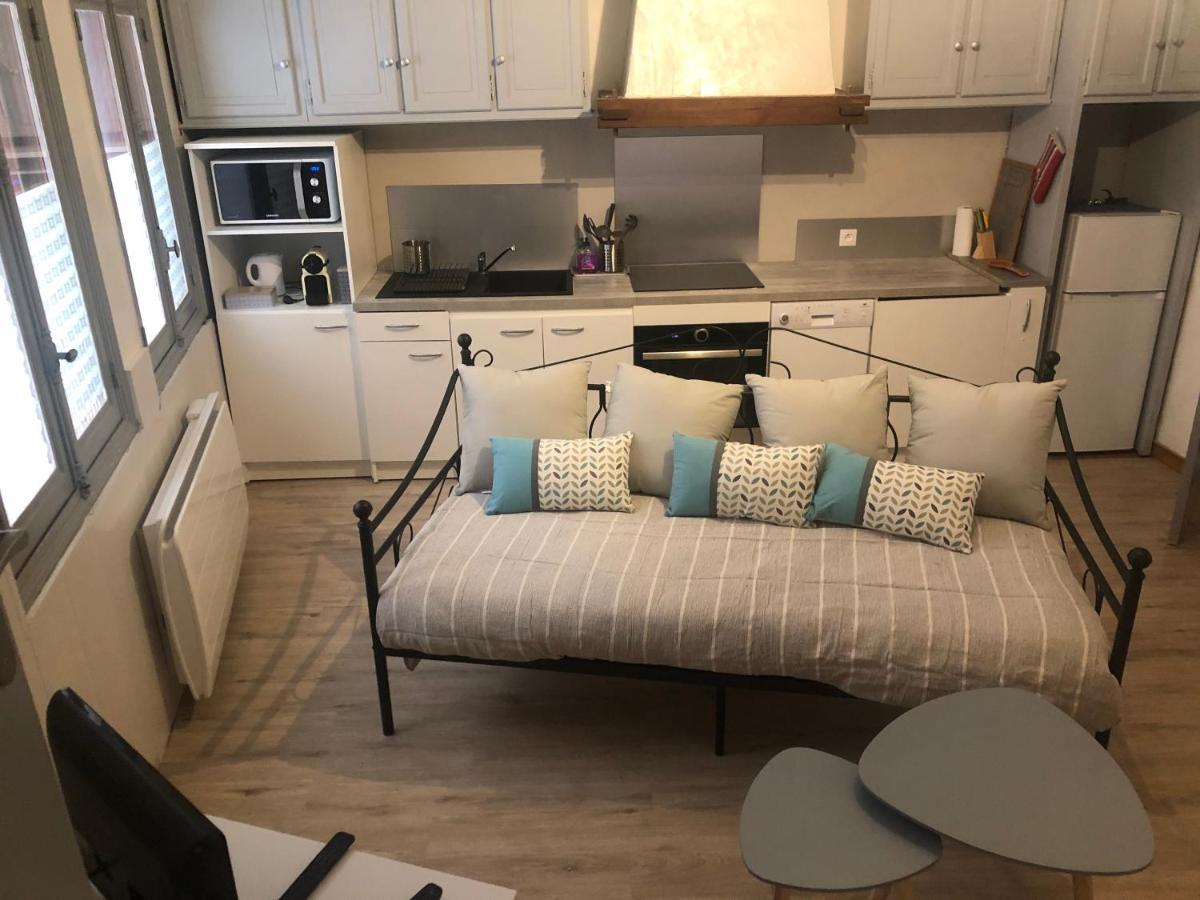 Le Gambetta Apartment Poussan Bagian luar foto